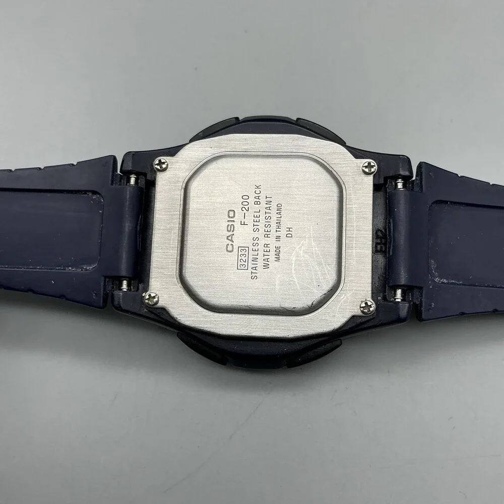 Casio 3233 F-200 Mens Watch 40mm Gray Digital Dial Black Resin Illuminator